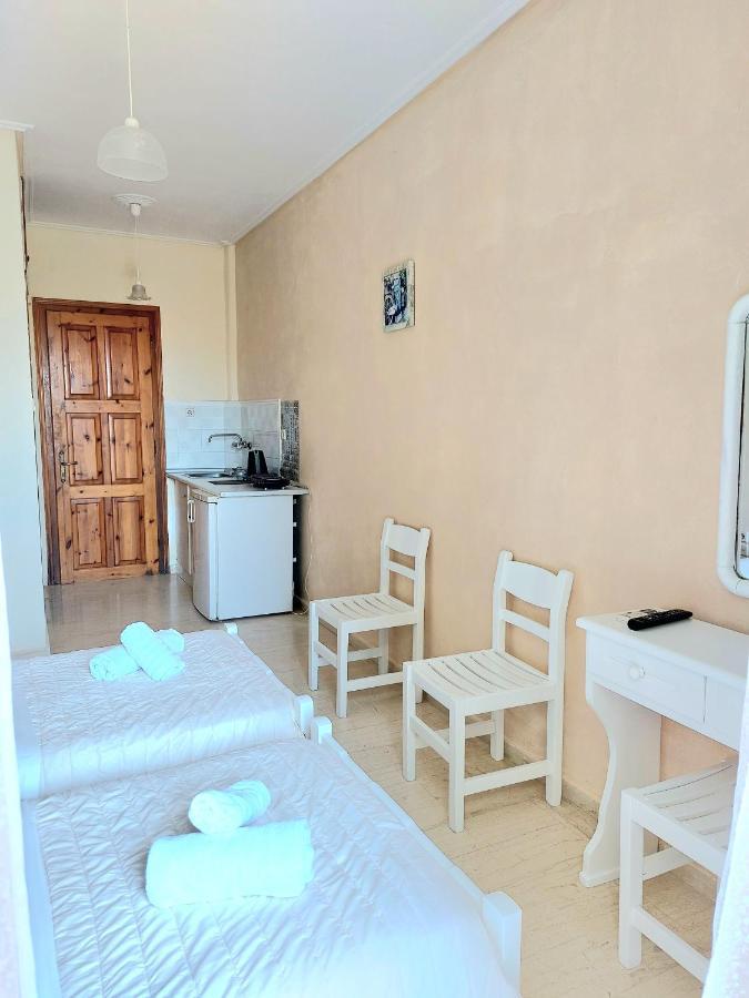 Athina Apartments Argassi Exteriér fotografie
